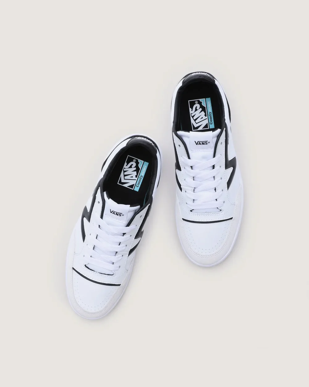VANS - נעלי סניקרס Vintage Lowland Cc Jmp R – V007P2TWB – court-true-white-black – 1