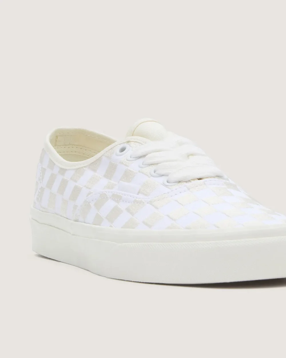 VANS - נעלי סניקרס Authentic – V009PVCJD – embroidered-checker-white – 7
