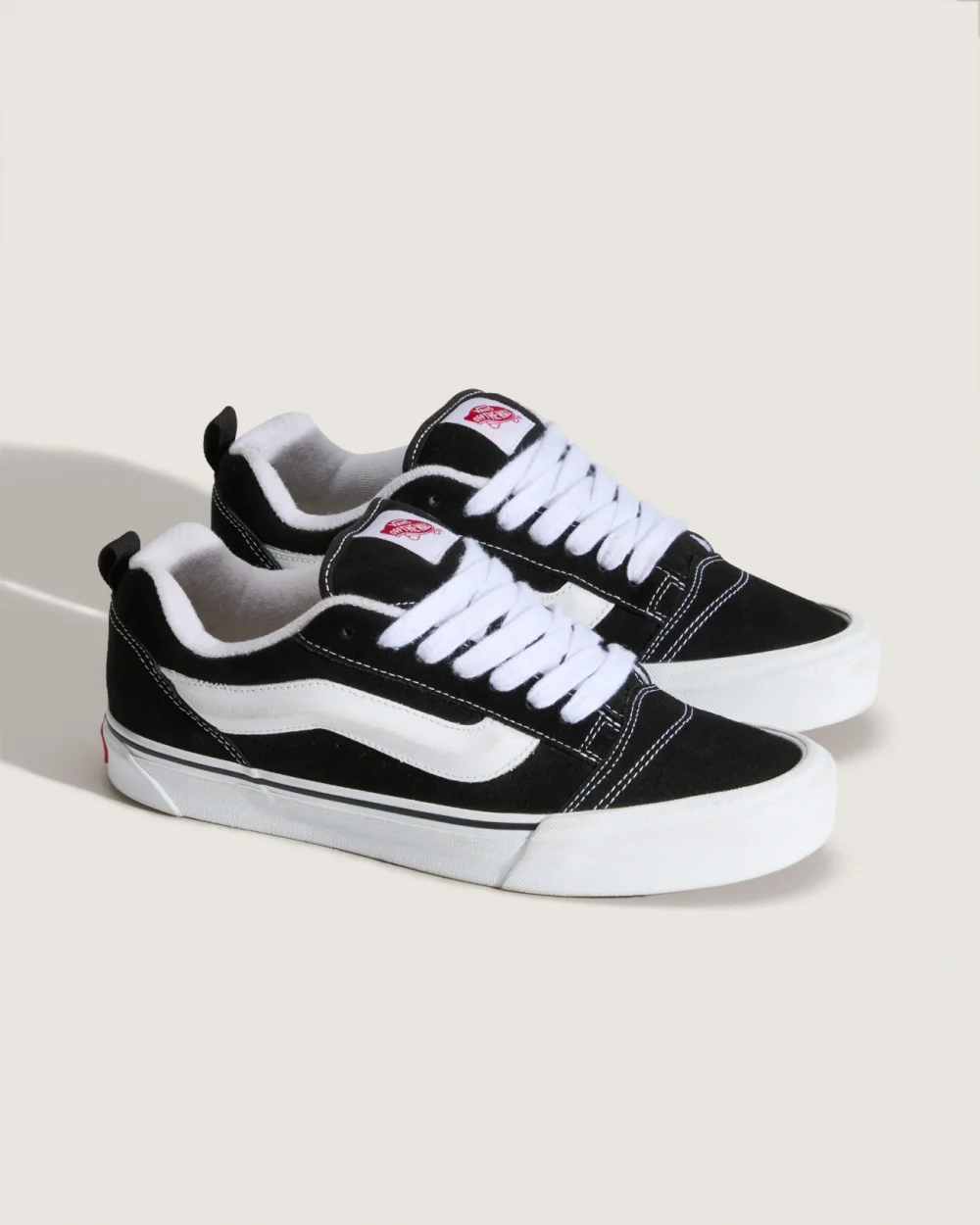 VANS - נעלי סניקרס Knu Skool – V009QC6BT – black-true-white – 1