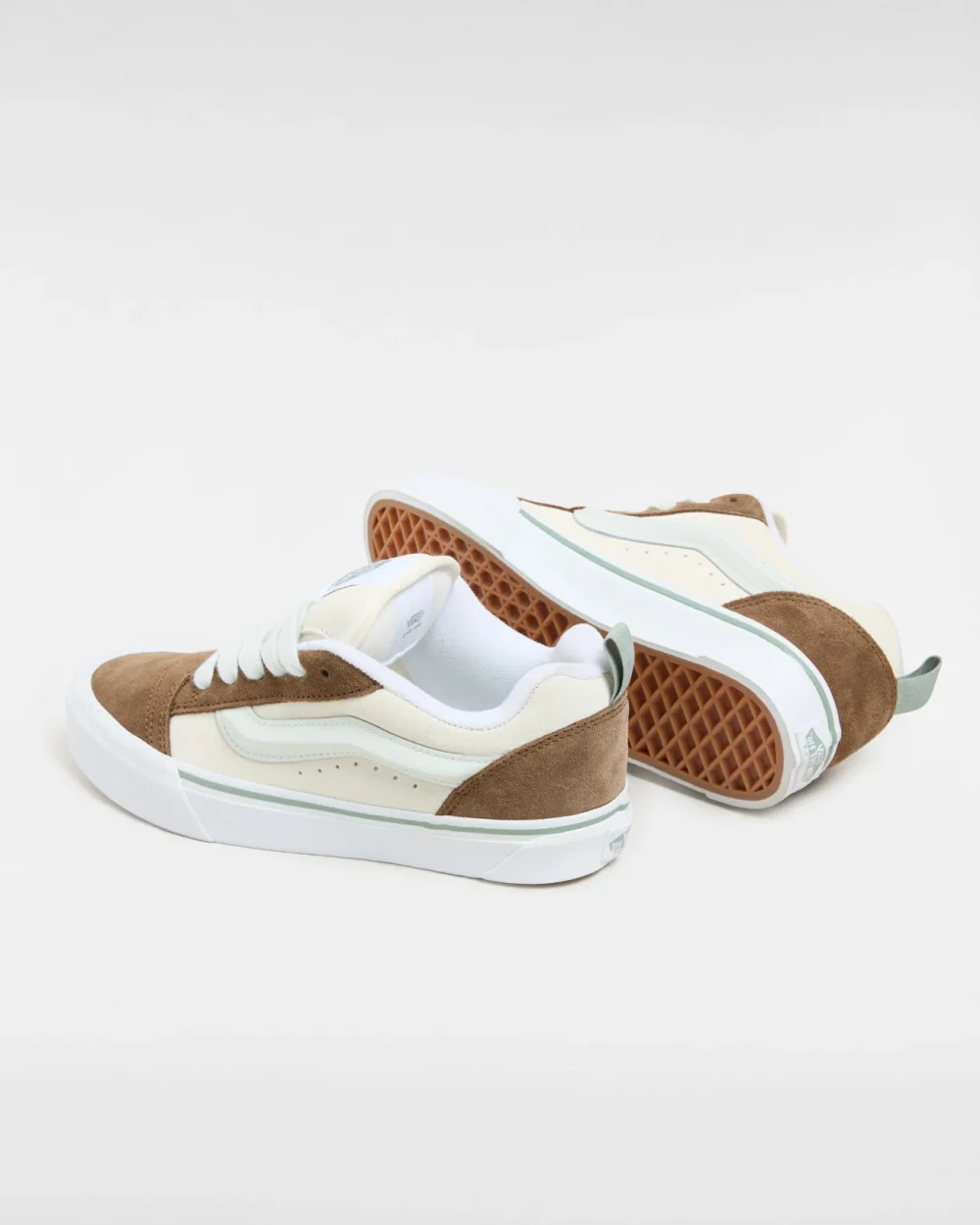 VANS - נעלי סניקרס Knu Skool – V009QCBLU – tri-block-blue – 2