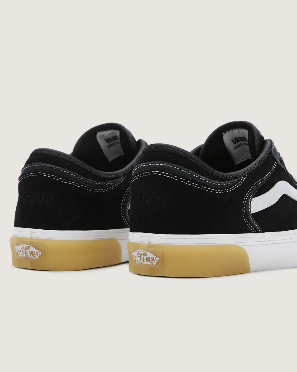 VANS - נעלי סניקרס Rowley Classic – V009QJ9X1 – black-white-gum – 5