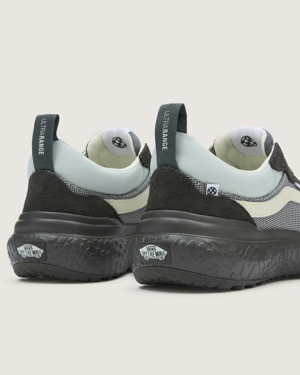 VANS - נעליים Ultrarange Neo Vr3 – V00BCEBHG – light-green-black – 6