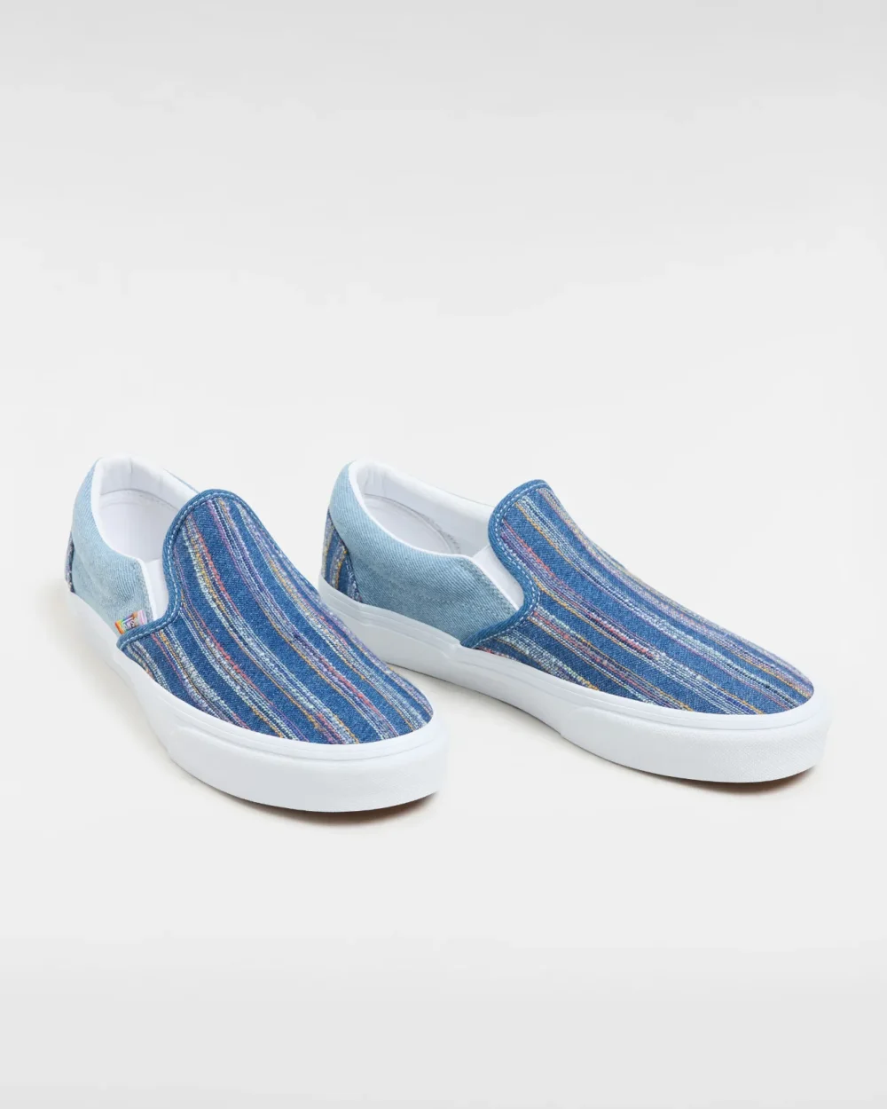 VANS - נעלי סניקרס Classic Slip-On – V00BVZCYL – 2gether-as-ourselves-multi – 1