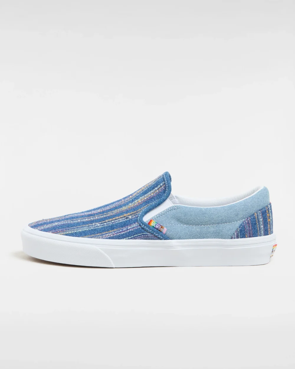 VANS - נעלי סניקרס Classic Slip-On – V00BVZCYL – 2gether-as-ourselves-multi – 1