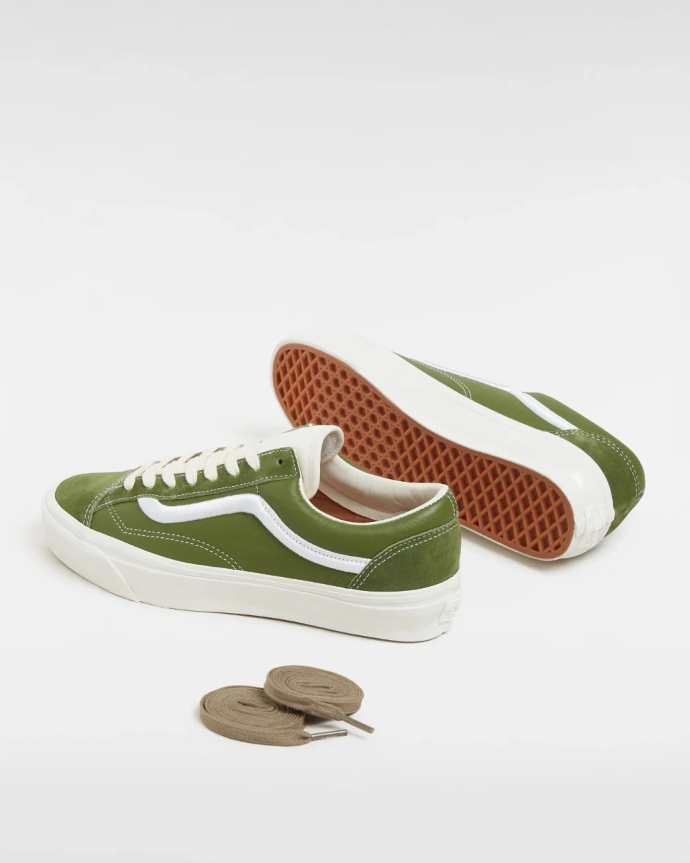 VANS - נעלי סניקרס Old Skool Reissue 36 – V00CR3CIB – lx-milan-pesto – 2