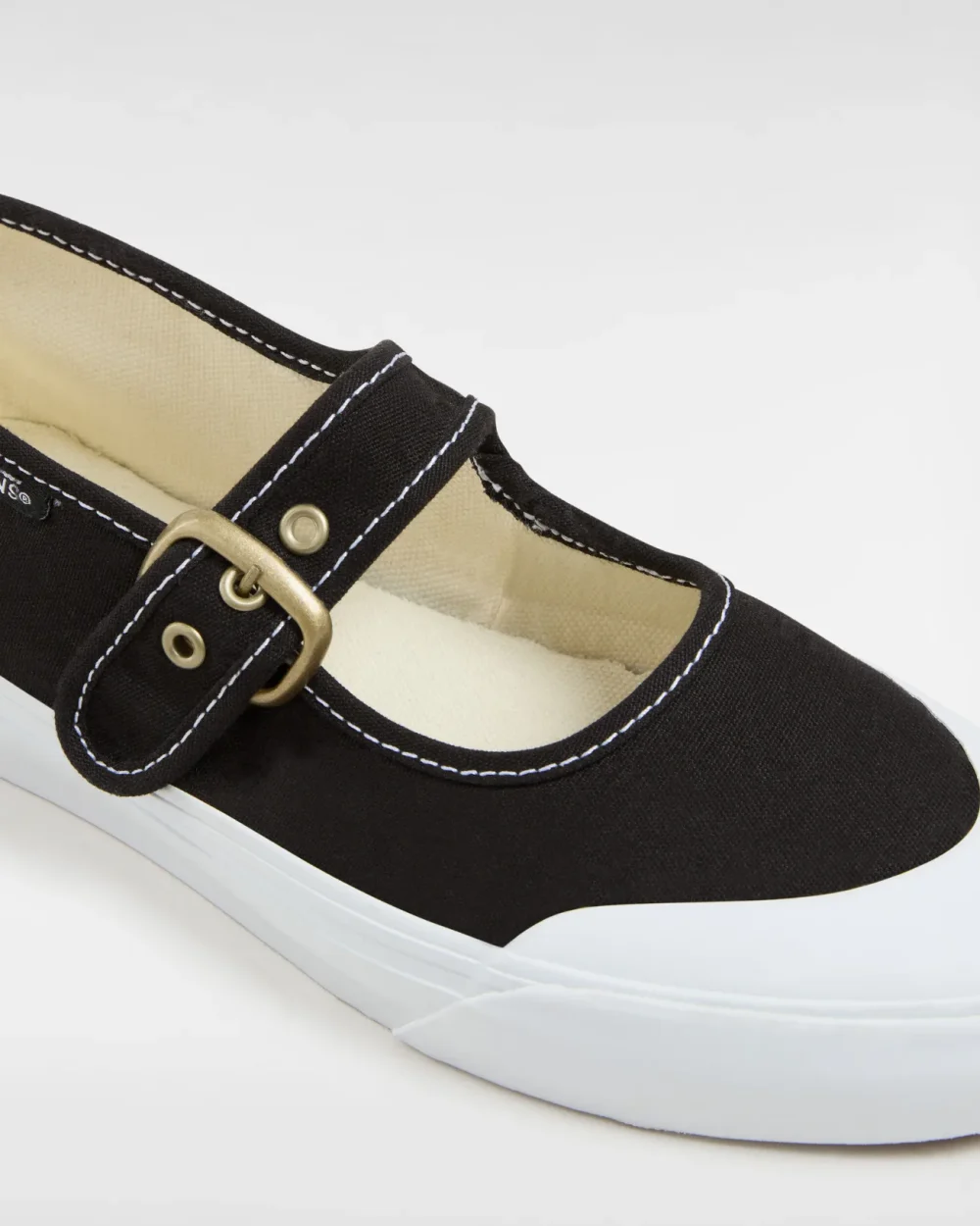 VANS - נעלי סניקרס Mary Jane – V00CRR6BT – black-true-white – 3