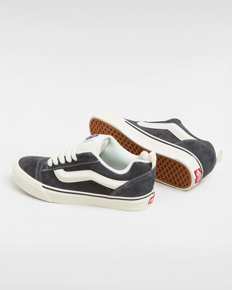 VANS - נעלי סניקרס Knu Skool – V00CS0BGF – pig-suede-gray – 2