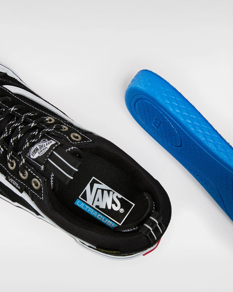 VANS - נעלי סניקרס Mte Old Skool Waterproof – V00CVNBA2 – black-white – 5