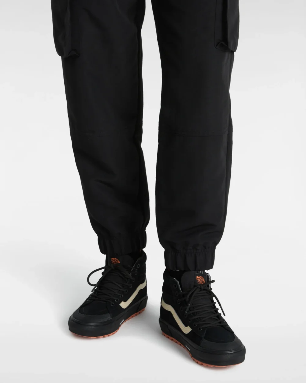 VANS - נעלי סניקרס Mte Sk8-Hi Waterproof – V00CVTBLK – black – 4