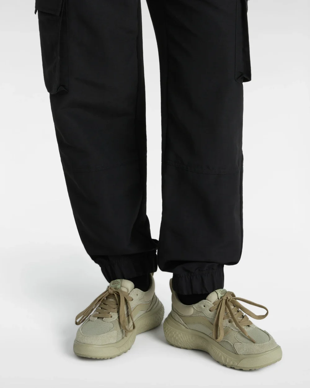 VANS - נעליים Mte Ultrarange Neo Vr3 – V00CWESAG – mono-sage – 4