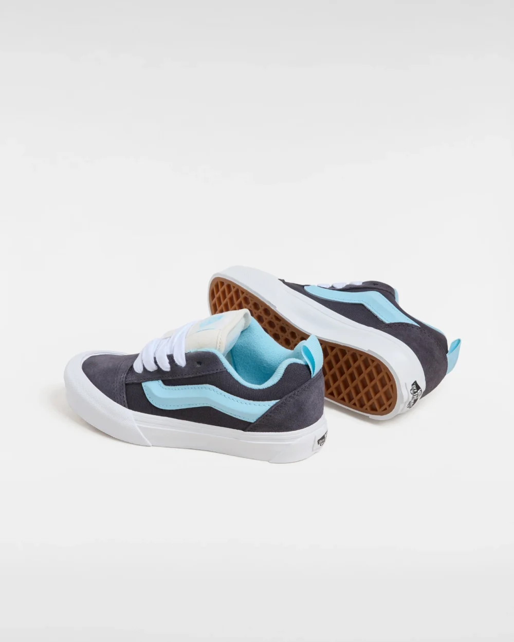 VANS - סניקרס ילדים Knu Skool – V00CYUY31 – retro-sport-grey-blue – 2