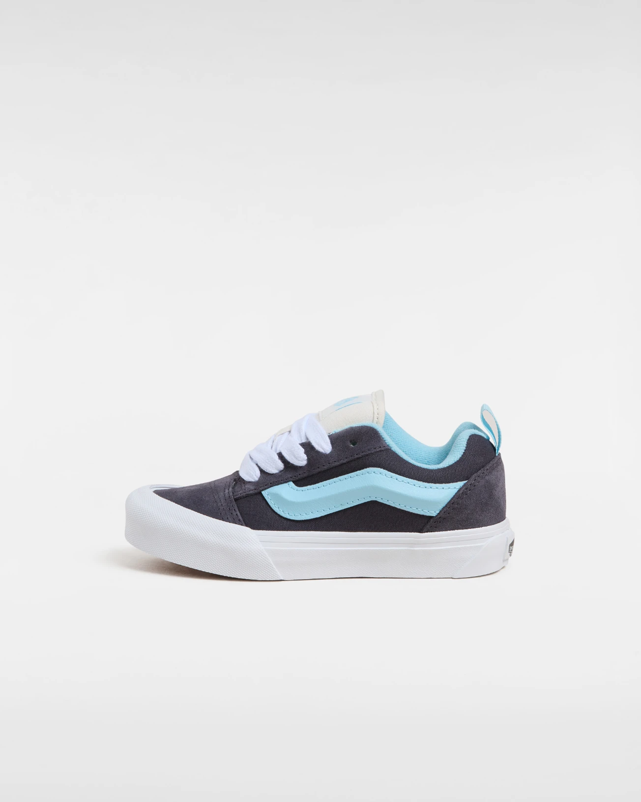 VANS - סניקרס ילדים Knu Skool – V00CYUY31 – retro-sport-grey-blue – 1