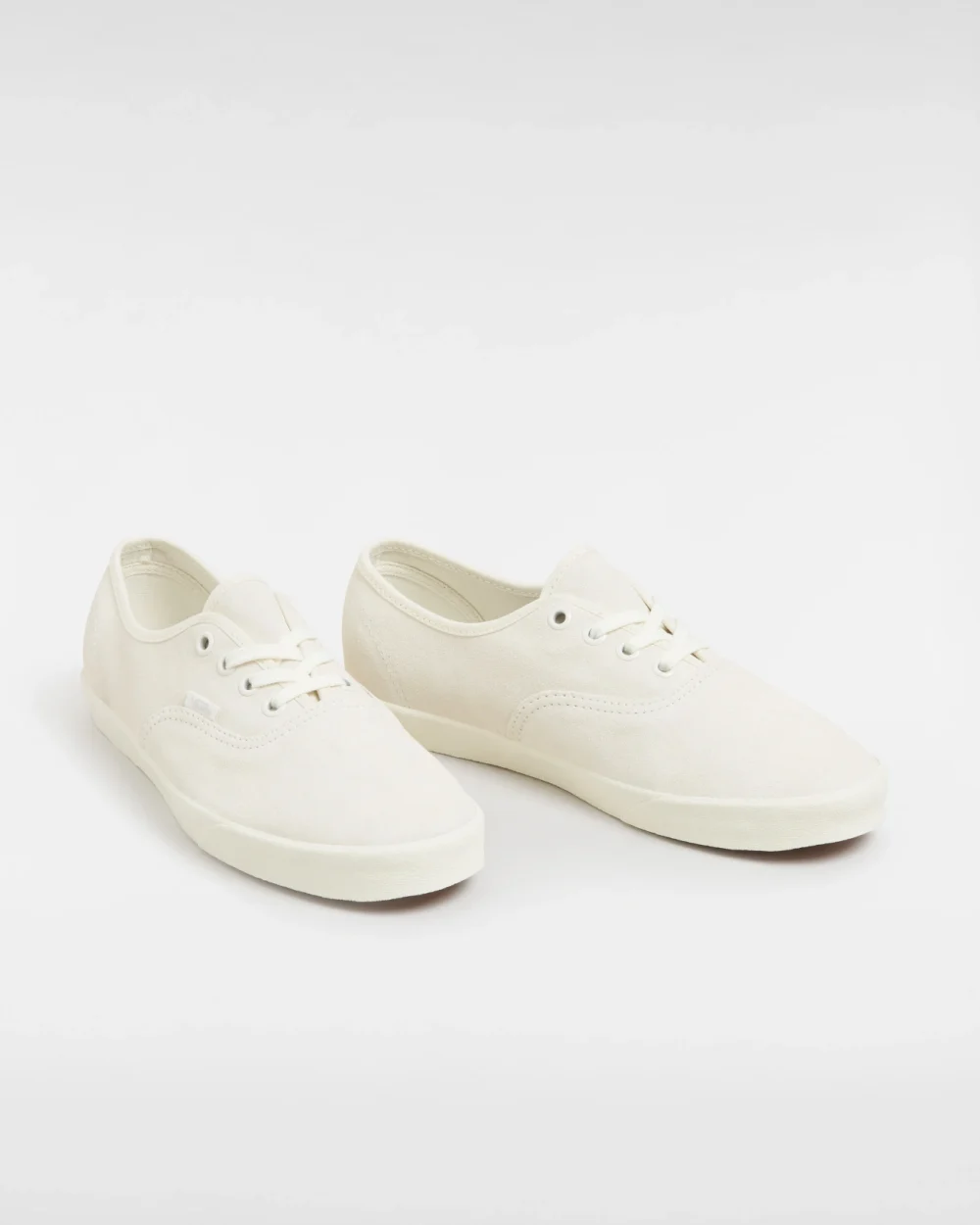 VANS - נעלי סניקרס Authentic Lowpro – V00D04OFW – suede-off-white – 1