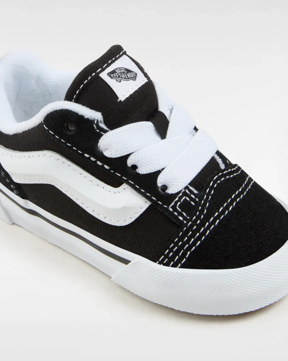 VANS - נעלי תינוקות Knu Skool Elastic Lace – V00D0K6BT – black-true-white – 3