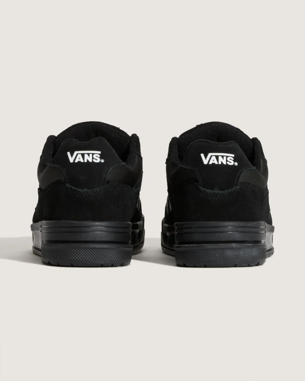 VANS - נעלי סניקרס Upland – V00D25B8C – black-black-white – 3