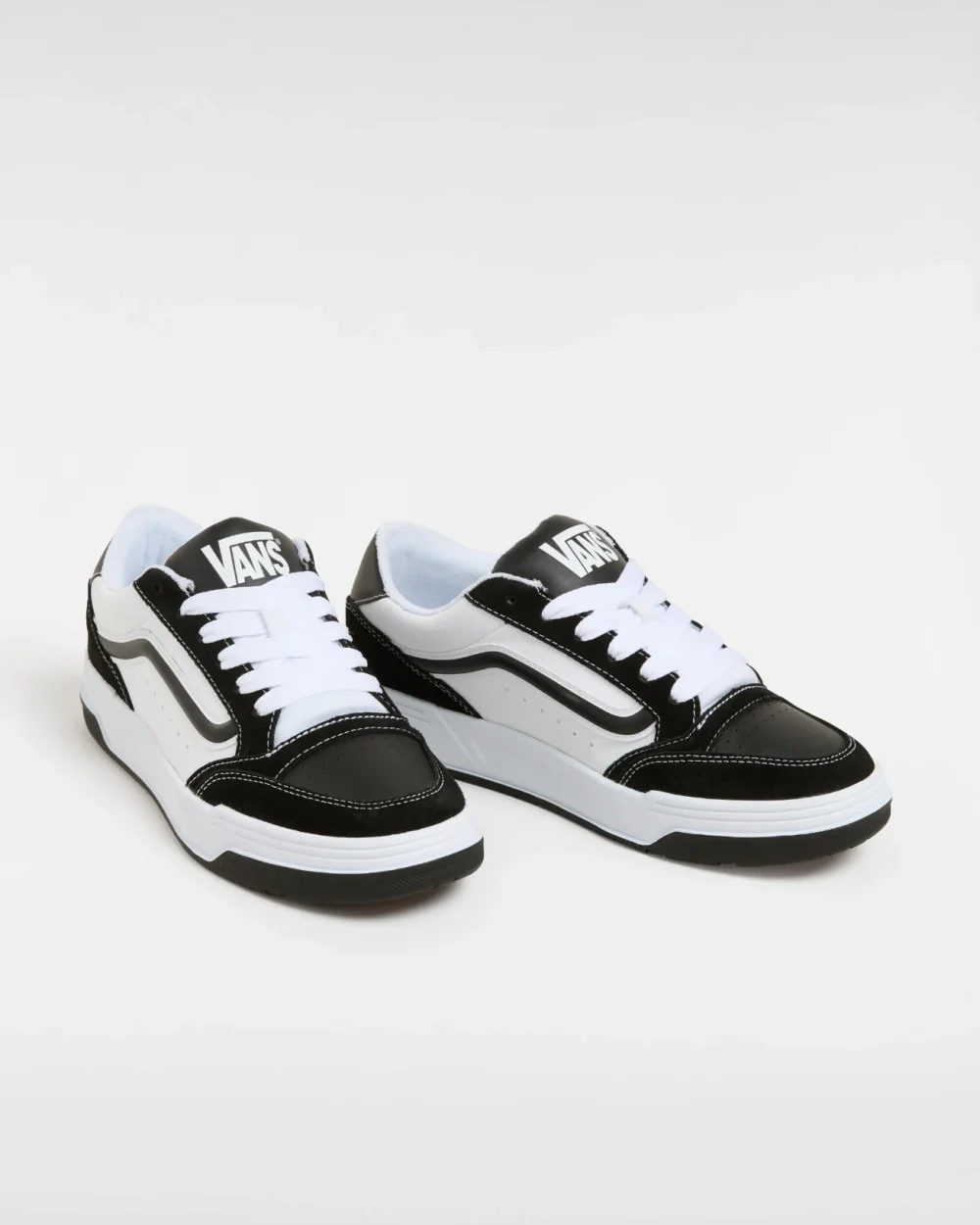 VANS - נעלי סניקרס Hylane – V00D26Y28 – black-white – 1