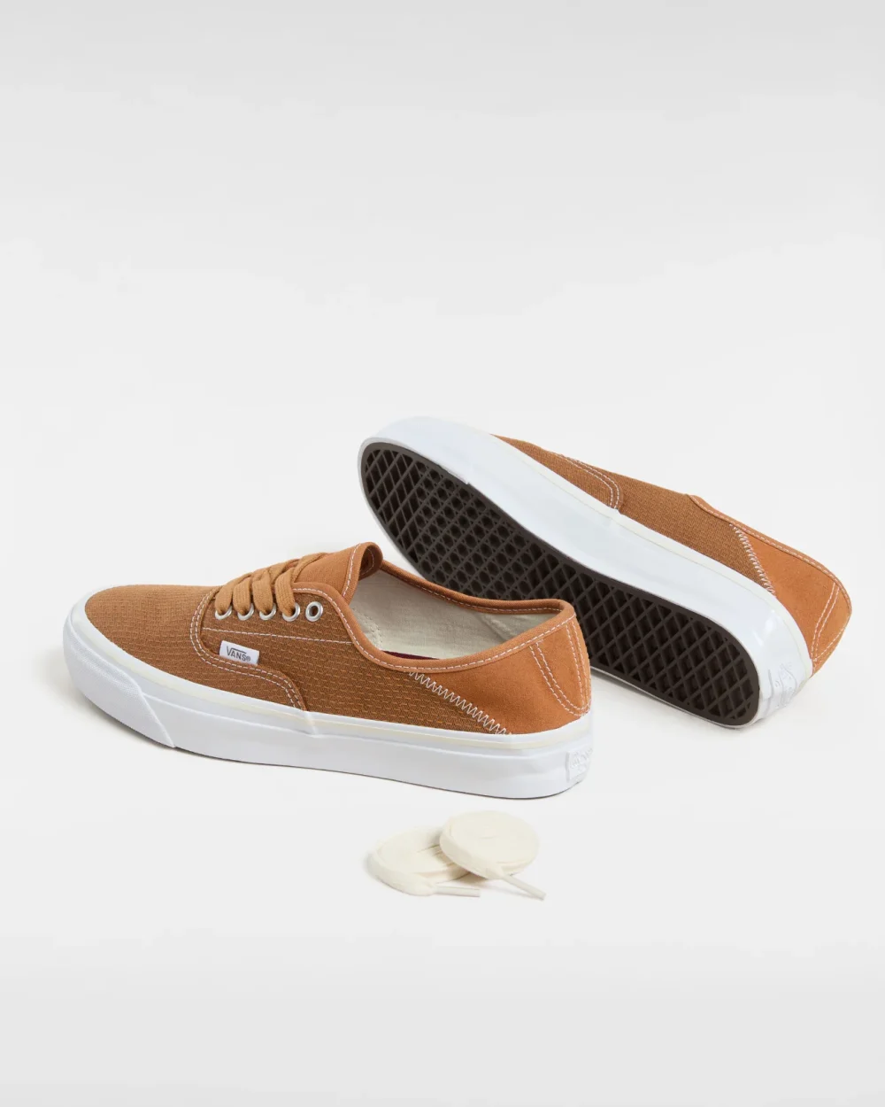 VANS - נעלי סניקרס Premium Authentic 44 – V00D4YBKQ – sashiko-meerkat – 2