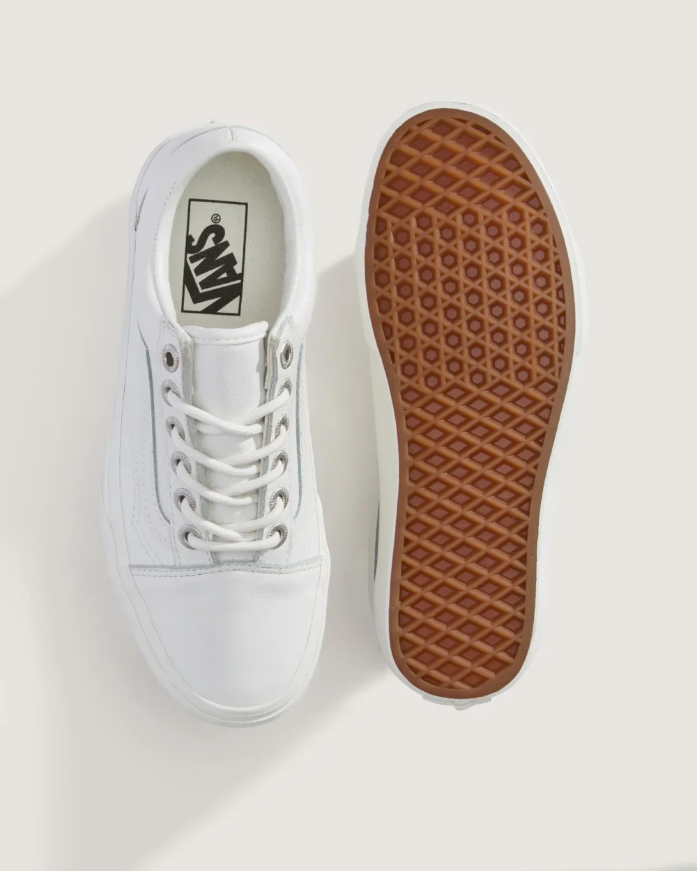 VANS - נעלי סניקרס Old Skool – V00D6WWHT – white – 2