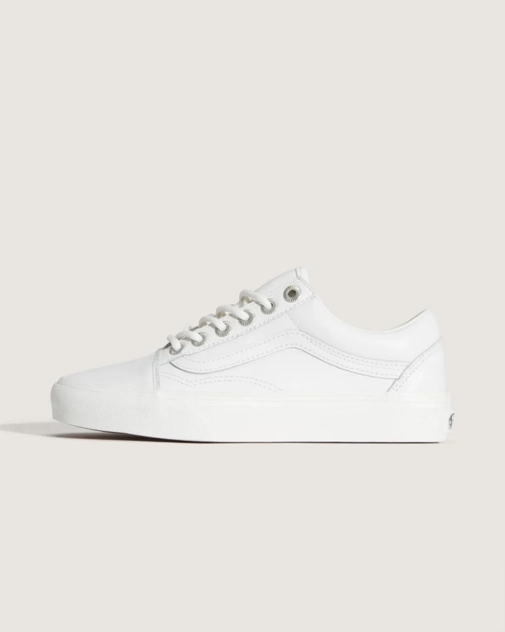 VANS - נעלי סניקרס Old Skool – V00D6WWHT – white – 1