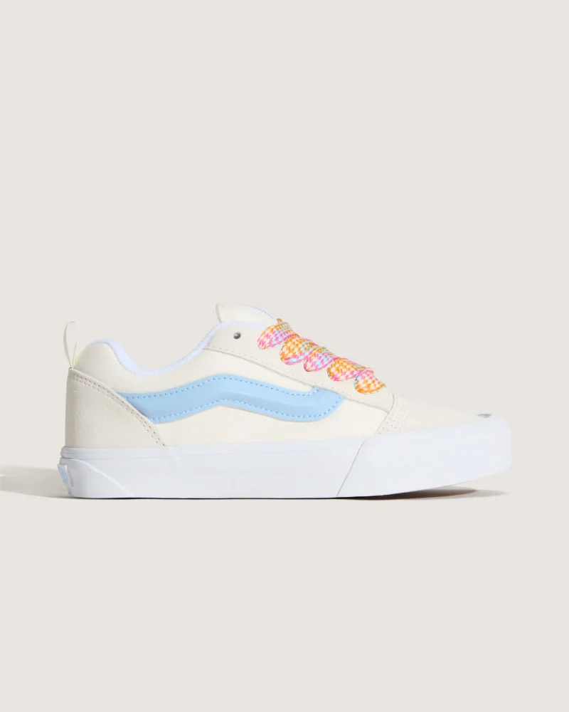 VANS - נעלי סניקרס Knu Skool – V00D6ZZ5D – oversized-lace-white-blue – 4