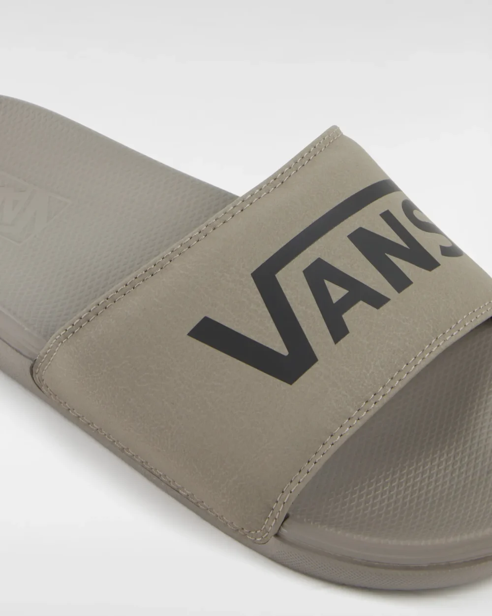 VANS - כפכפים Mte La Costa Slide-On – V00D7GBFB – dark-gray – 3