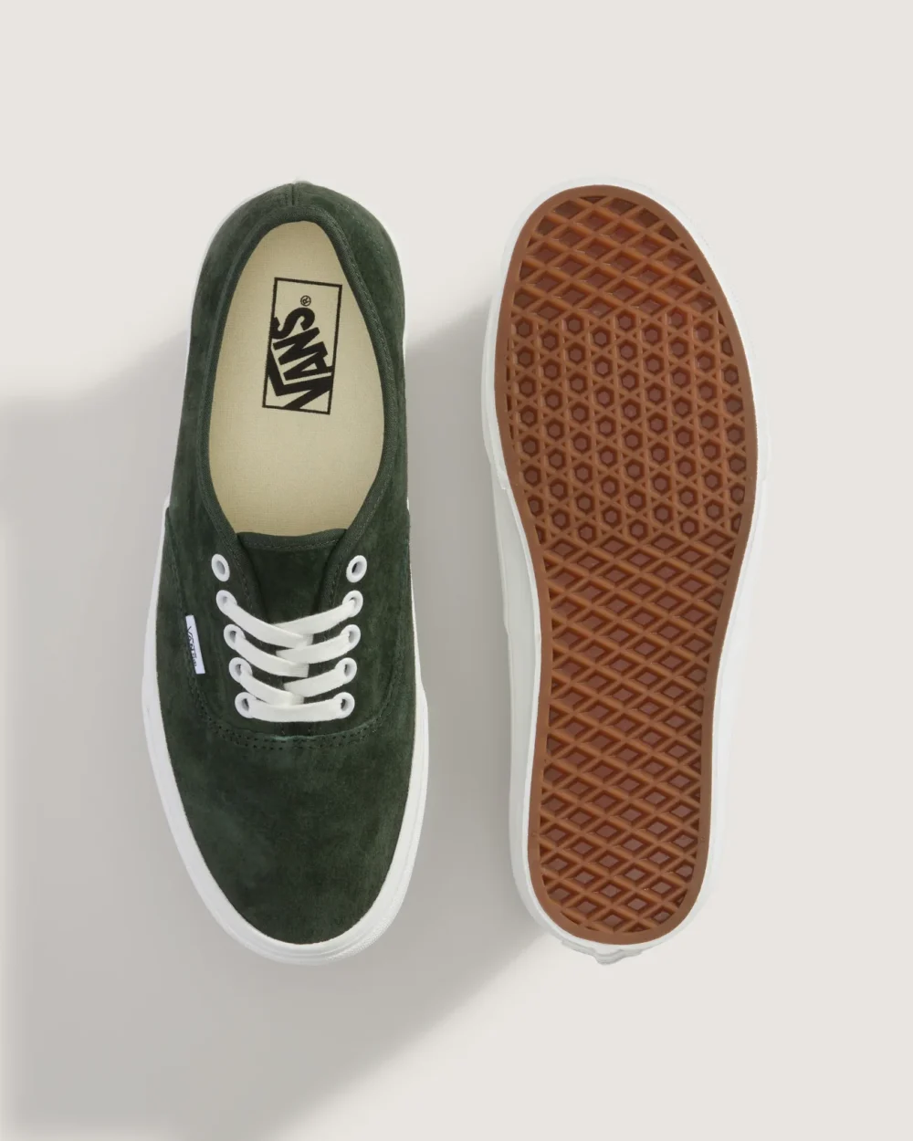 VANS - נעלי סניקרס Authentic – V00D7YEMU – pig-suede-dried-kelp – 2