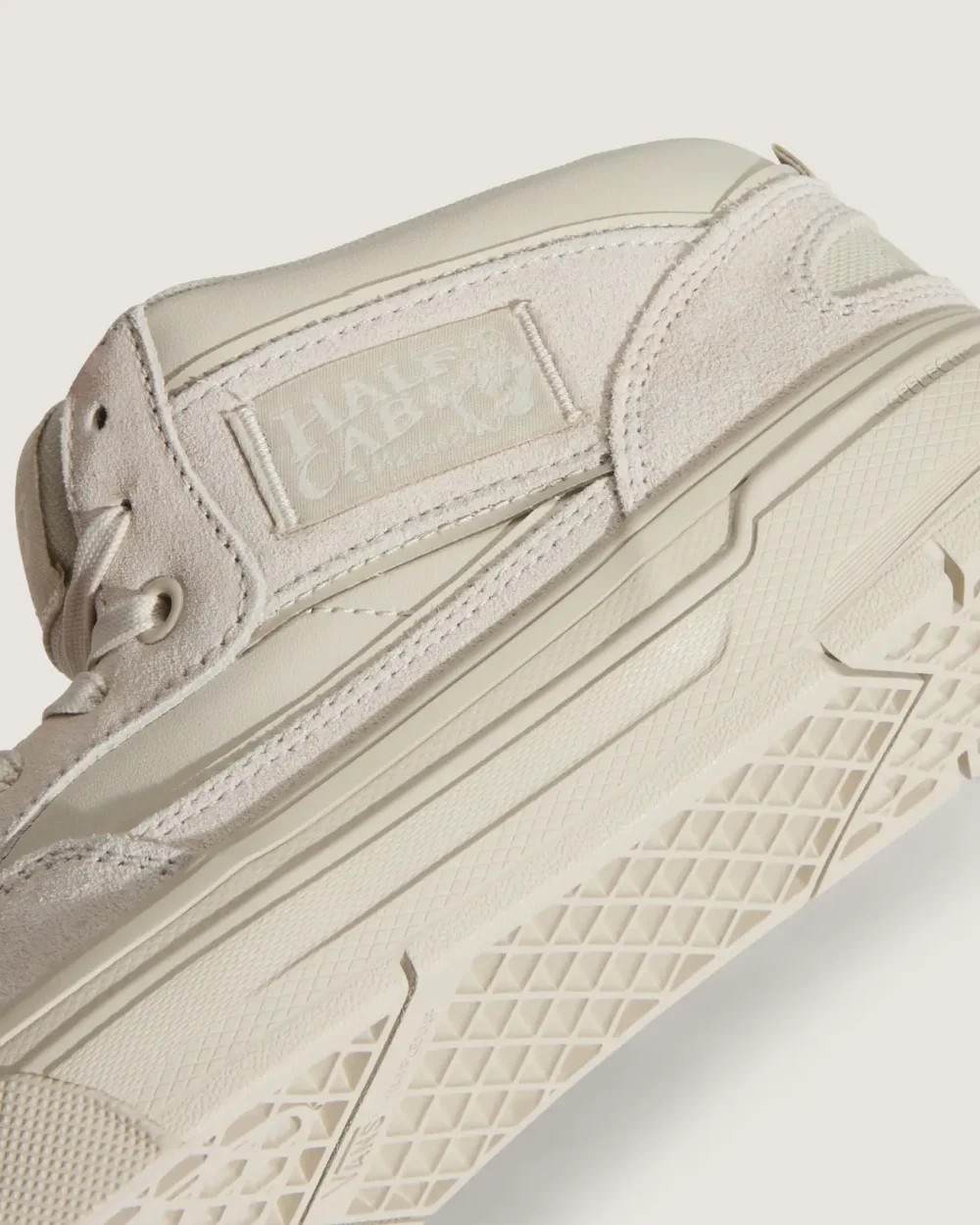 VANS - נעלי סקייט Skate Half Cab Wafflecup – V00D9Z2N1 – atiba-oatmeal – 8