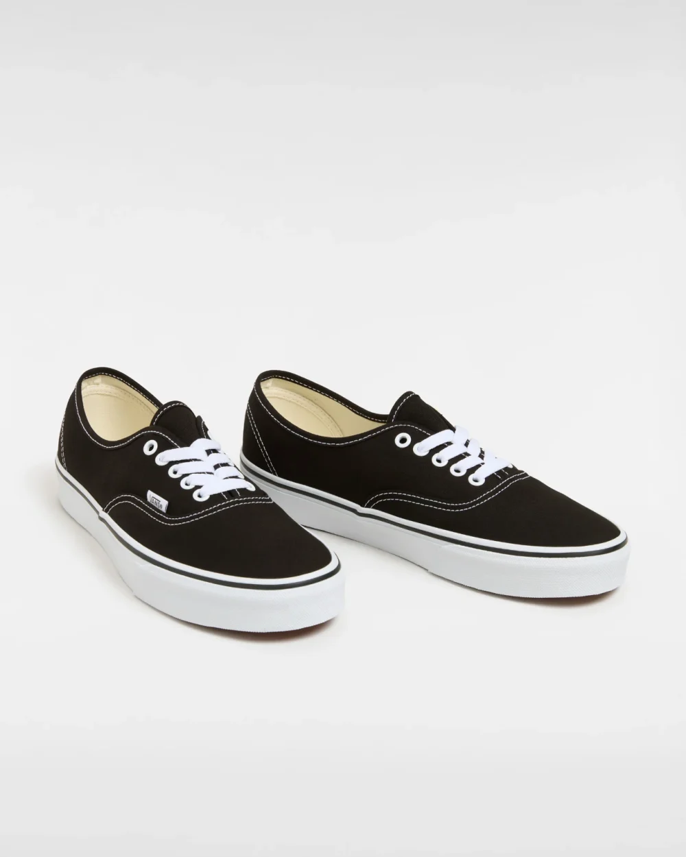 VANS - נעלי סניקרס Authentic – VEE3BLK – black – 1