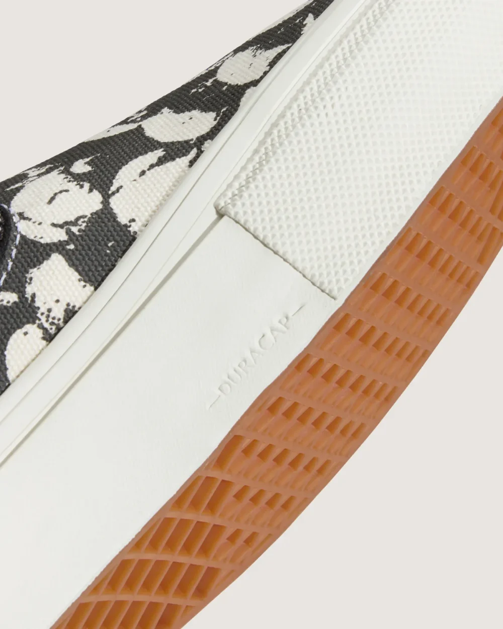 VANS - נעלי סקייט Skate Slip-On – V00EG59X1 – skull-pile-black-white-gum – 5