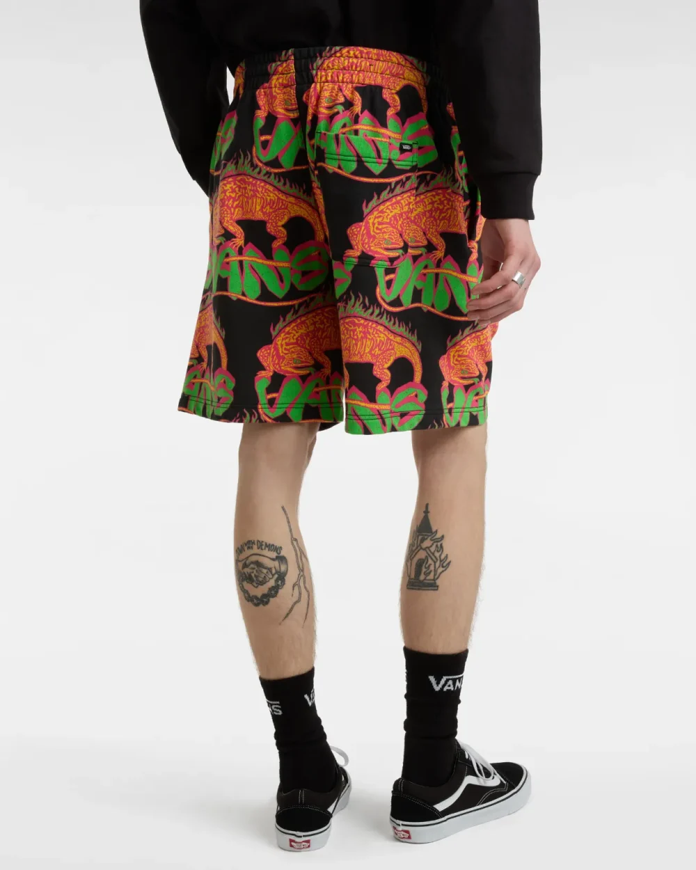 VANS - מכנסיים קצרים Chameleon Loose Fleece – V00G72BLK – black – 2