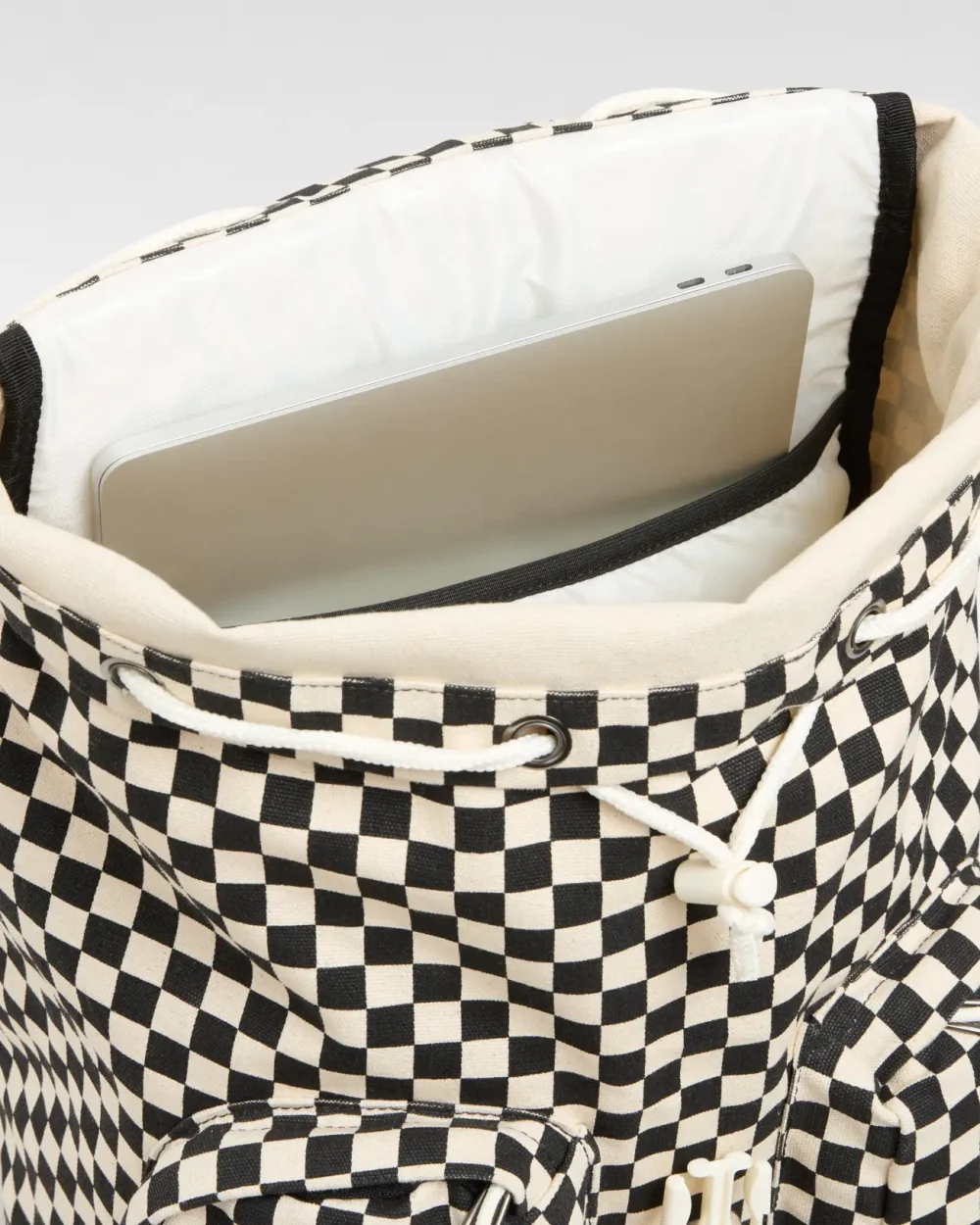 VANS - תיק גב Field Trippin Rucksack – V00HDDY28 – black-white – 4