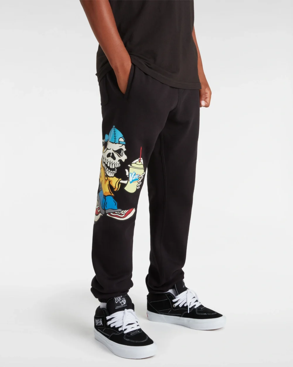 VANS - טרנינג נוער Reggie – V00JBCBLK – black – 2