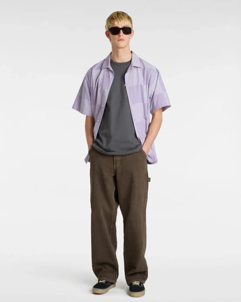 VANS - טי שירט Dettori Loose – V00K42EBA – asphalt-shadow-lime – 4