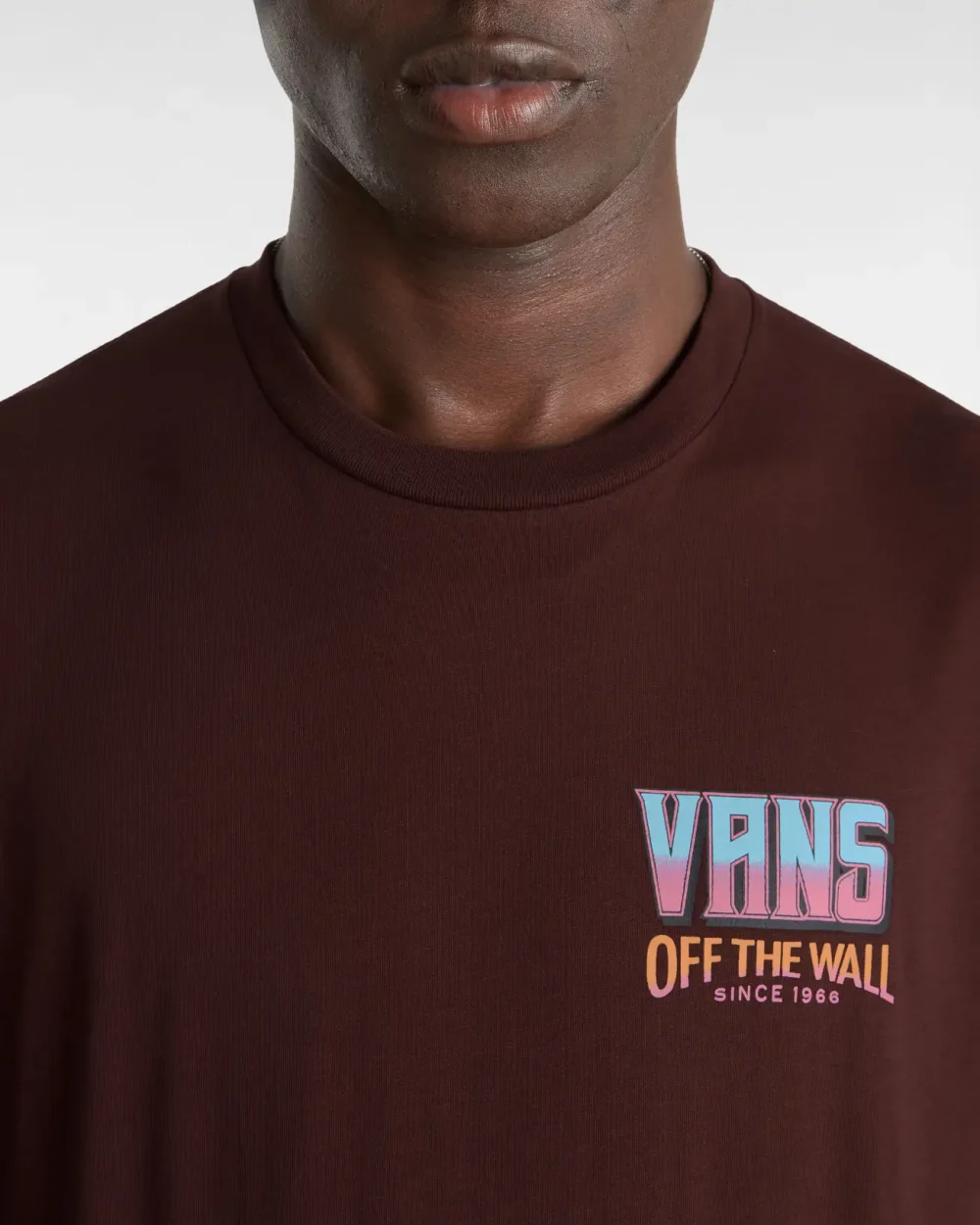 VANS - טי שירט Palm Cheers Classic – V00KHU7YO – bitter-chocolate – 5