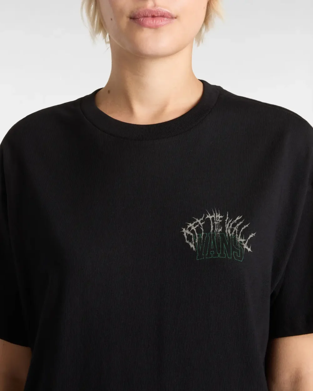 VANS - טי שירט Metal University Oversized – V00MCNBLK – black – 5