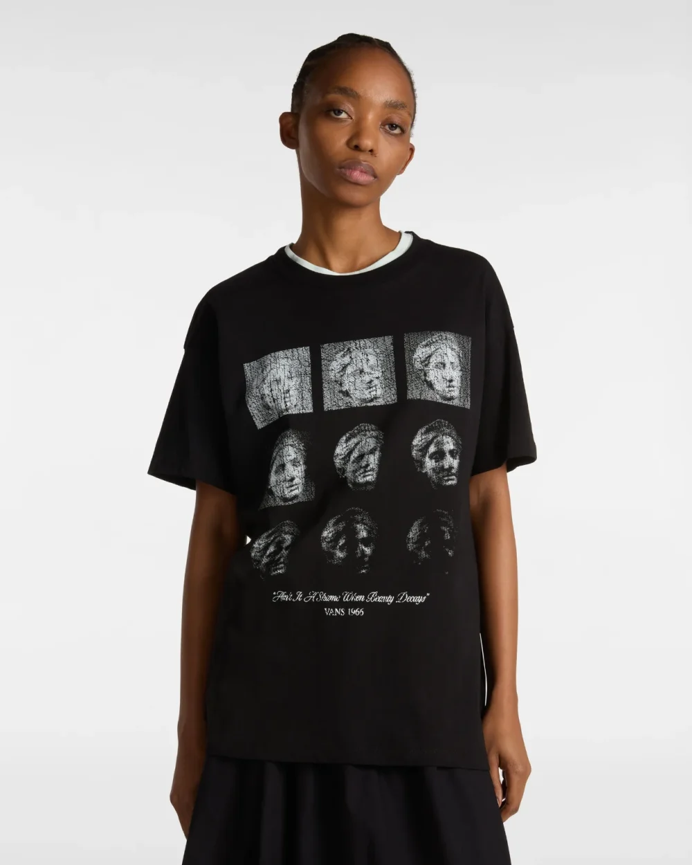 VANS - טי שירט Decay Oversized – V00MCRBLK – black – 2