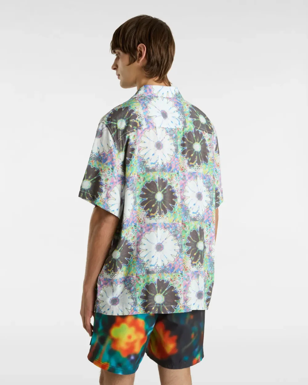 VANS - חולצה מכופתרת קצרה Digitals Woven – V00NH6WTM – white-multi – 3