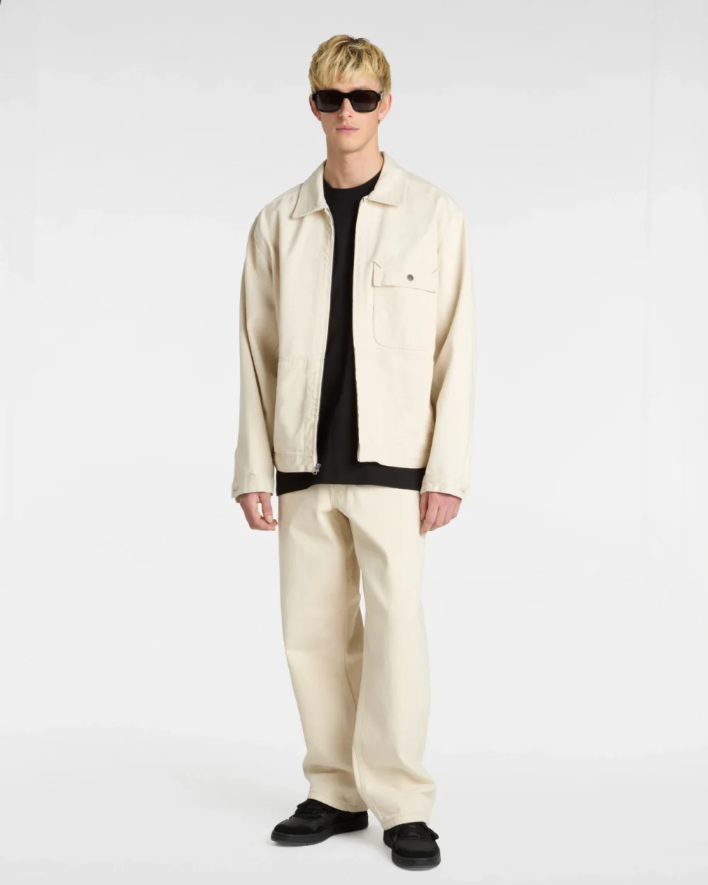 VANS - טי שירט Left Chest II Loose – V00P1PBLK – black – 4