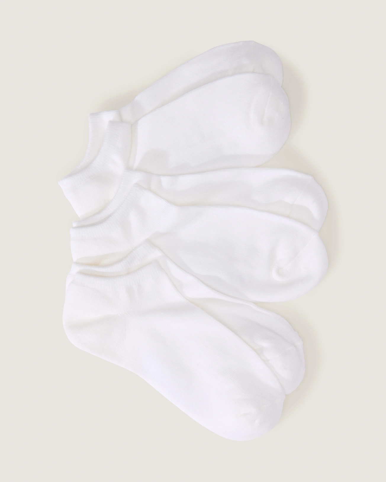 VANS - מארז 3 גרביים Classic Kick – V00QBYWHT – white – 1