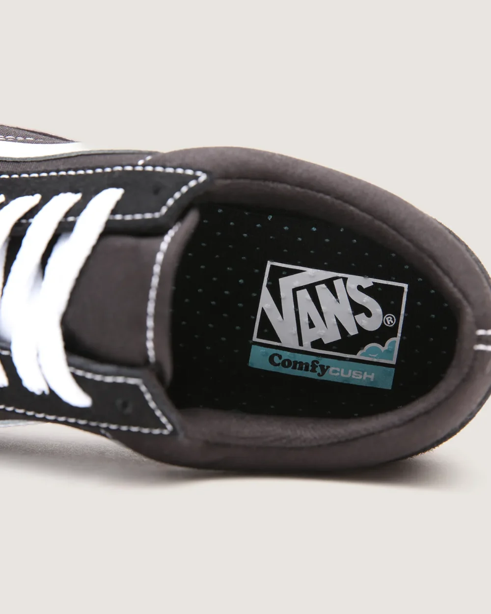 VANS - נעלי סניקרס Comfycush Old Skool – VA3WMAVNE – classic-black-true-whit – 8