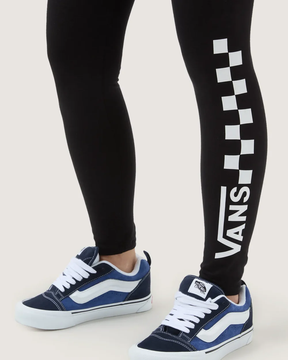VANS - טייץ' Chalkboard Classic Legging – VA4S9WBLK – black – 3