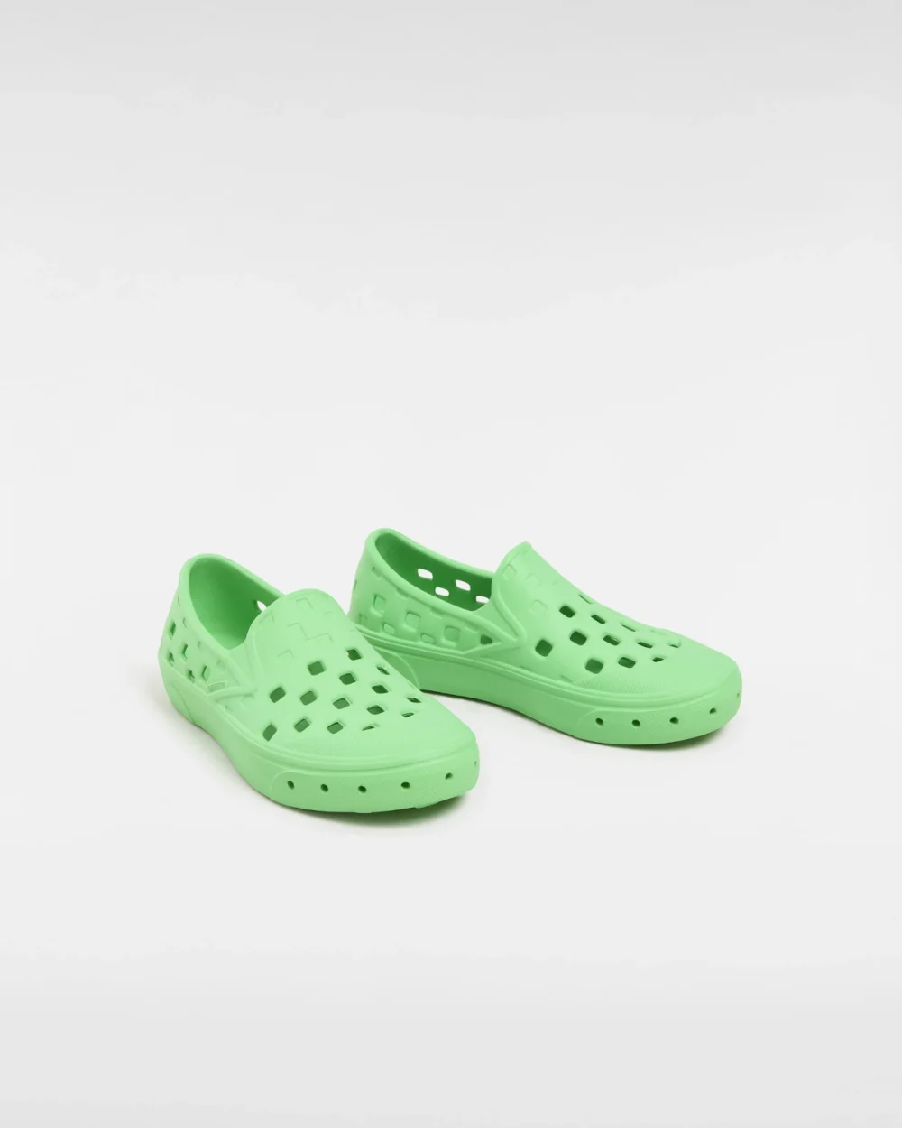 VANS - סניקרס ילדים Uy Slip-On Trk – VA4UVI041 – summer-brights-poison-green – 1
