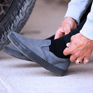 Read more about the article ה-SLIP-ON BMX של DENNIS ENARSON