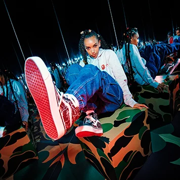 Read more about the article VANS X BAPE