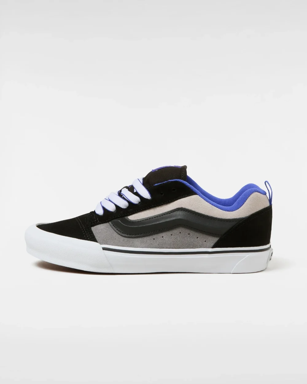 VANS - נעלי סניקרס Knu Skool – V00CS0BMV – track-pack-black-multi – 1