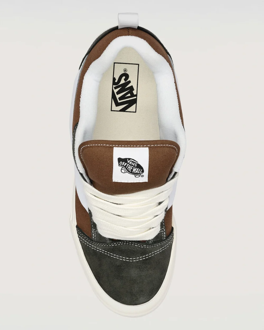 VANS - נעלי סניקרס Knu Skool – V00D22BW2 – color-blocking-brown-brown – 1