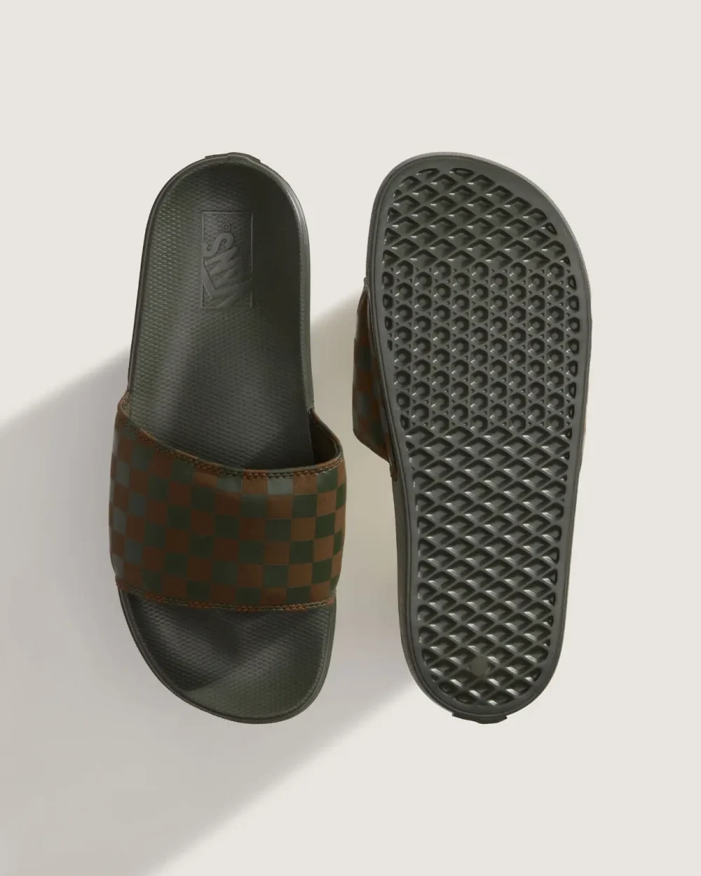 VANS - כפכפי סלייד La Costa – V00E83FRN – obsidian-fern – 2