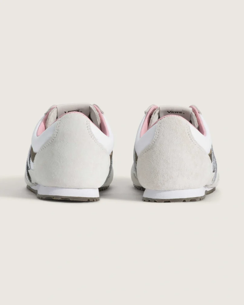 VANS - נעלי סניקרס Premium Super Lowpro – V00EHQCJ7 – pig-suede-white – 3