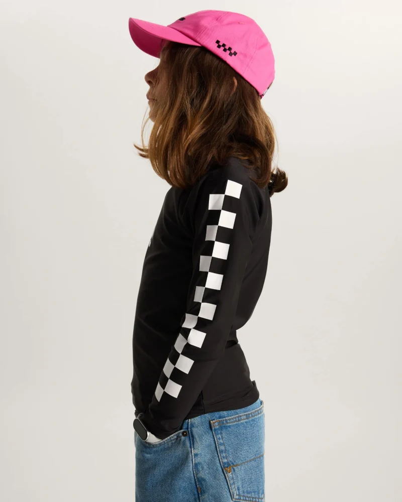 VANS - חולצת לייקרה ארוכה Rashguard – V00SSXBLK – black – 4
