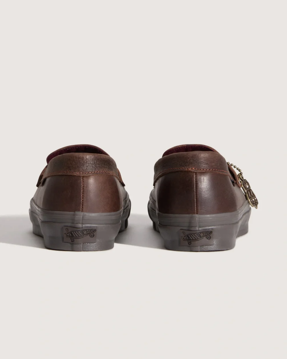 VANS - נעלי סניקרס Premium Loafer – V00VATDMV – hardware-potting-soil – 3
